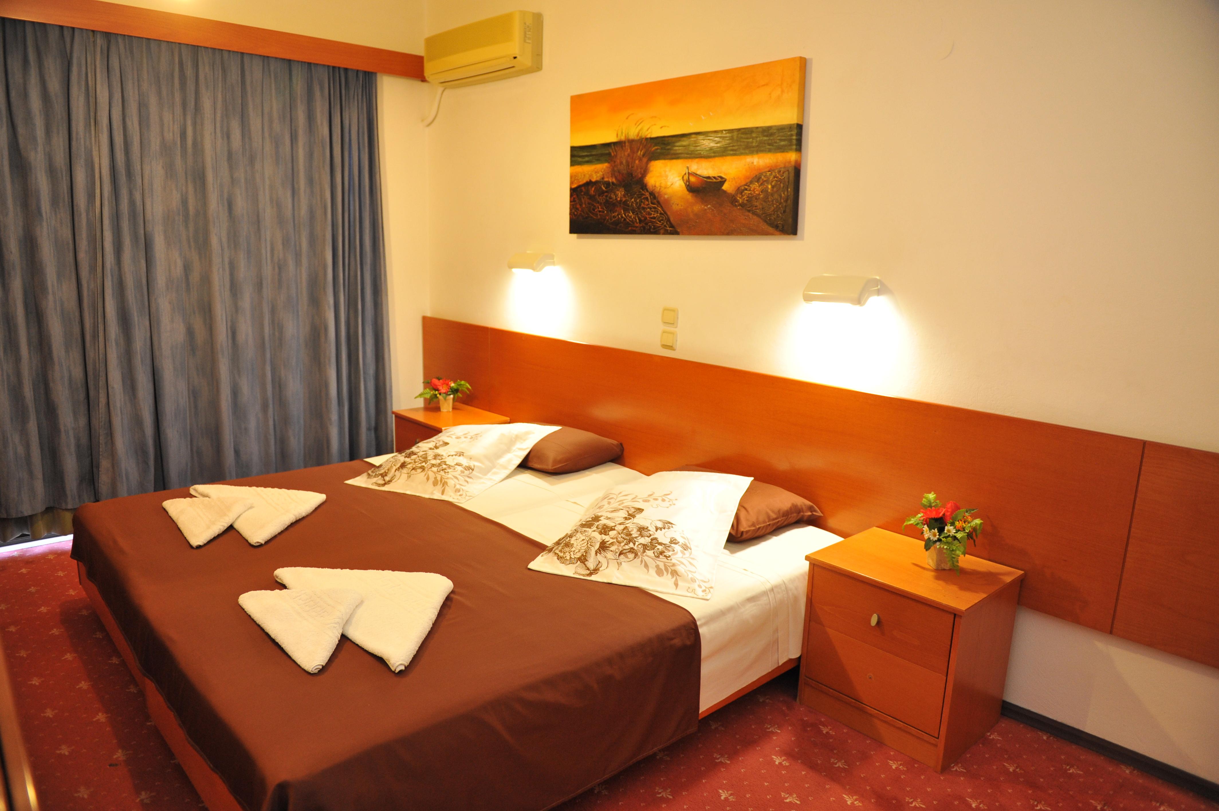 Heleni Beach Hotel Lalyssos Eksteriør billede