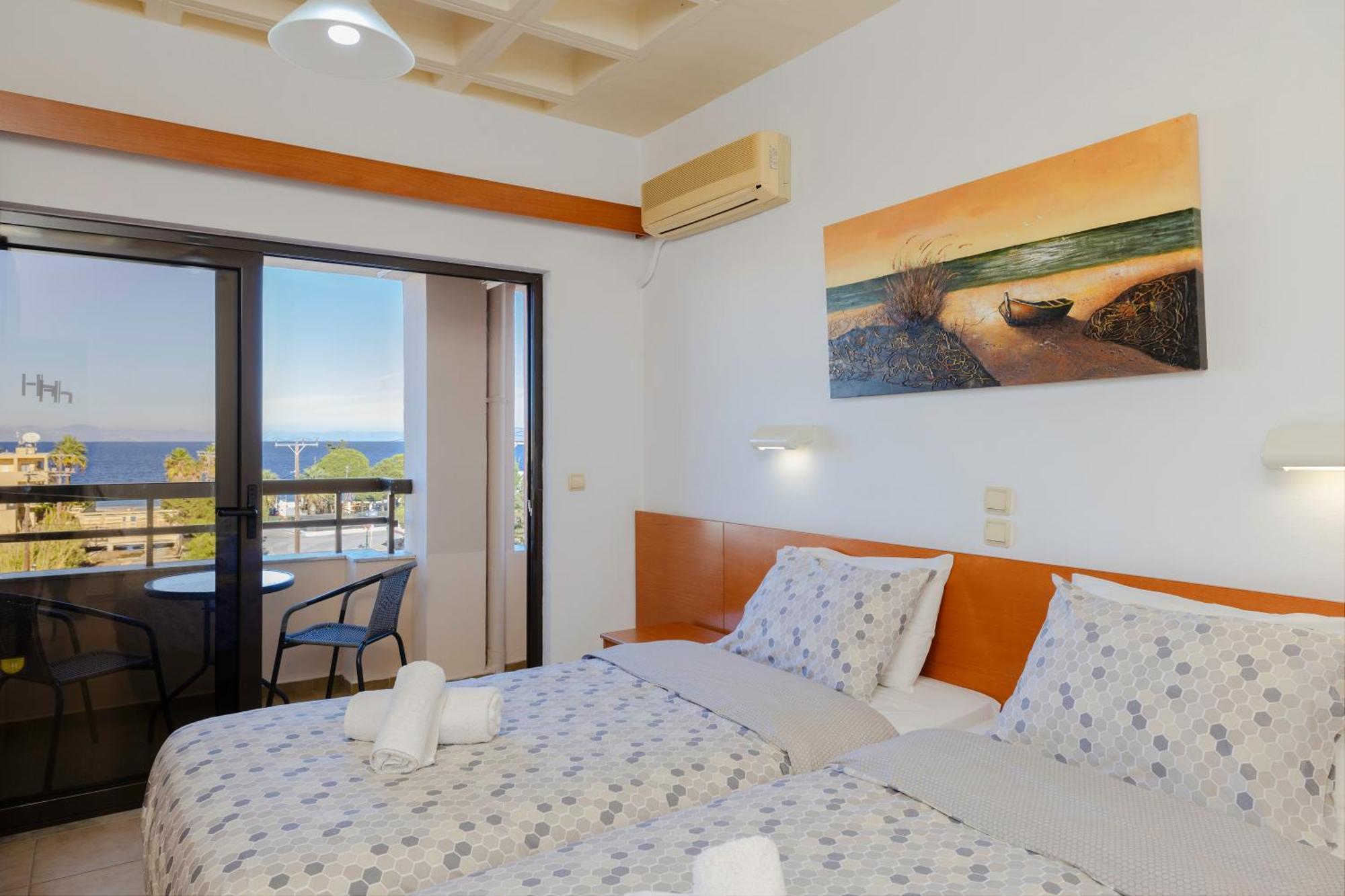 Heleni Beach Hotel Lalyssos Eksteriør billede